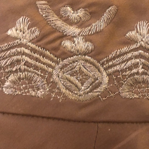 Skirt - Picture 2 of 3